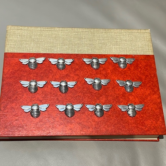 New never used 100 metal charms - Picture 1 of 9